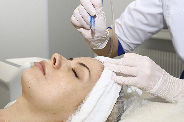 ИНЪЕКЦИОННАЯ   КАРБОКСИТЕРАПИЯ